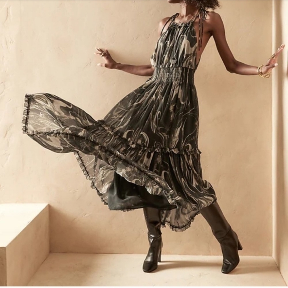 Banana Republic NWTs Halter Maxi Dress